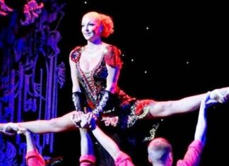 Від вух: самі довгоногі російські зірки.