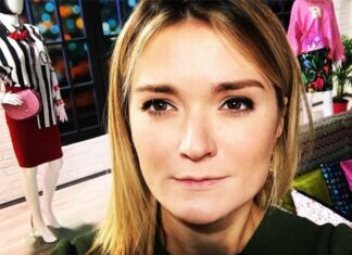 «Де вона взяла цей мішок?»: Надія Міхалкова приголомшила вибором одягу.