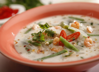 Балінезійськие суп з креветками.