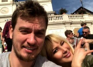Дбайливий тато: Лєра Кудрявцева показала прогулянку чоловіка з донькою.
