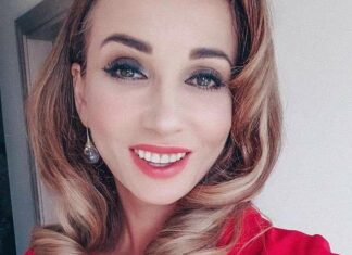 У мене тільки одна коронка: Анфіса Чехова запевняє, що не ставила вініри і імпланти.