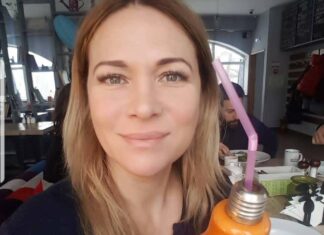 Нектарини і міцний чай: Вікторія Макарська поділилася засобами для свіжості особи під час перельотів.