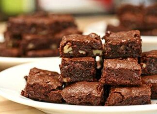 Шоколадний брауні.