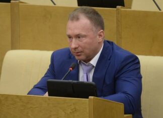 Син Жириновського заявив, що дітям-інвалідам не можна дозволяти зявлятися на світ.