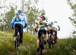 Кращі велосипедні маршрути для відпустки в 2017 році.