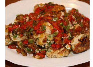 Котлети з індички з солодкою кукурудзою.