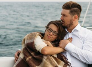 Як потрібно правильно спокушати жінку!.