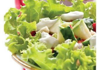 Салат з сезонних овочів та сиру «Свіжість».