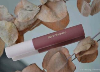 Рідкісний б’юті-скарб? помада rare beauty lip soufflé matte lip cream у відтінку courage