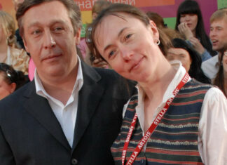 Дружина михайла єфремова змушена працювати на двох роботах через відмову чоловіка допомагати сім’ї