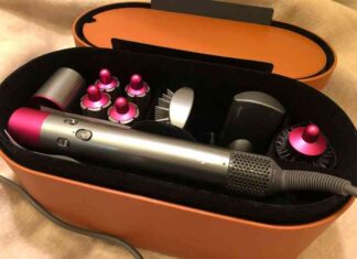 Чим так зачепив дівчат стайлер dyson airwrap?