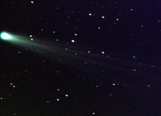 Небесный Танцор: Комета Цучиншань-АТЛАС – Последний Показ на 80 000 Лет