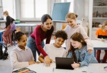 Połączenia szkolne mogą ograniczyć szkody dla zdrowia psychicznego wynikające z znęcania się