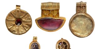 Англосаксонський скарб вказує на ритуальне «знищення» елітних прикрас