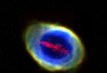 Астрономы Обнаружили Массивную Железную Структуру в Сердце Кольцевой Туманности