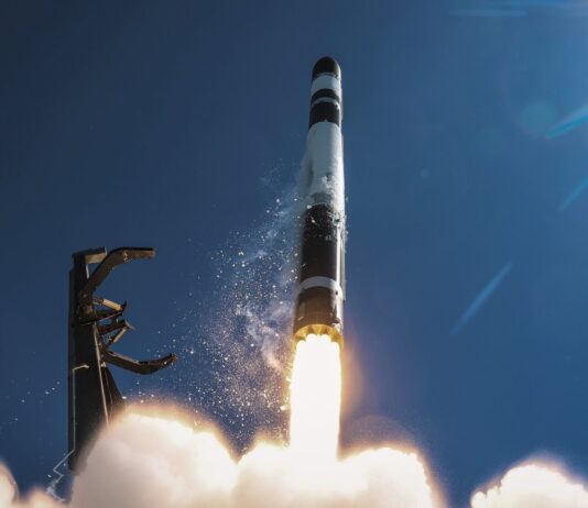 Rocket Lab Запустить Перші Навігаційні Супутники Європи на Низькій Навколоземній Орбіті