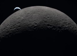 За горизонтом: Artemis II передає перші знімки зворотного боку Місяця